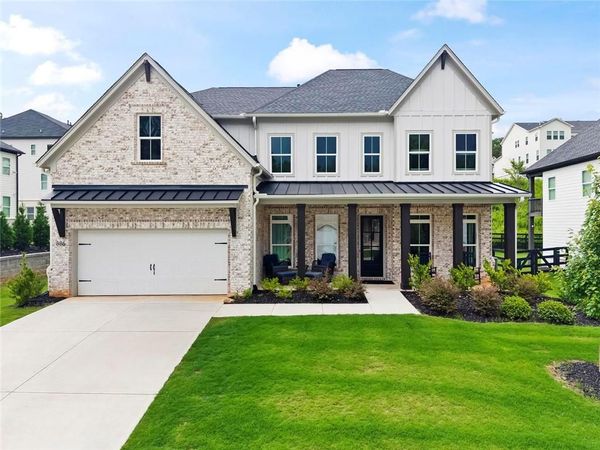 886 Keystone Drive , Woodstock, GA 30188