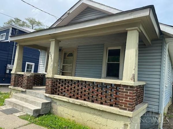 1360 Byrd Avenue, Lincoln Heights, OH 45215