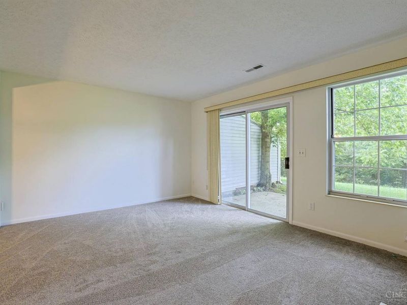 5557 Kiplington Drive, Cincinnati, OH 45239 Photo 9