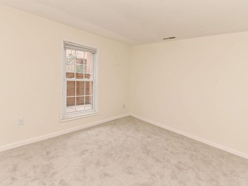 854 Rue De La Paix, Unit B1, Cincinnati, OH 45220 Photo 37