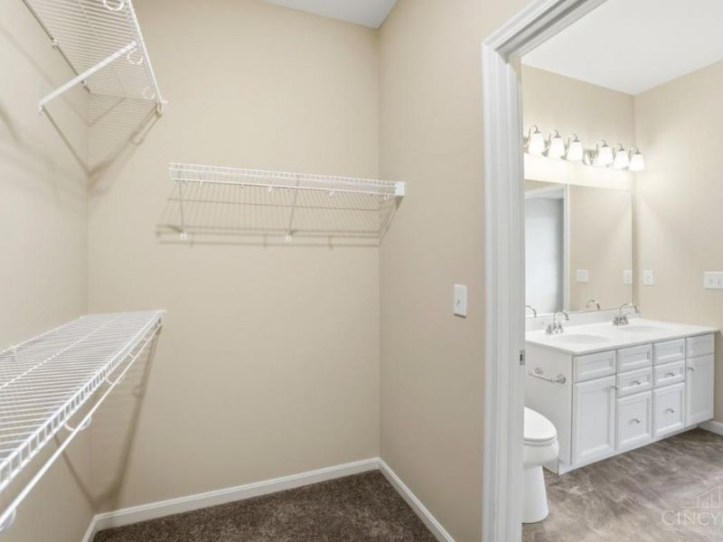 924 Valleywatch Drive, Springfield Twp., OH 45231 Photo 25