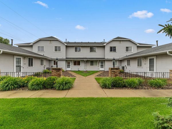 11105 Drake Street NW, Coon Rapids, MN 55433