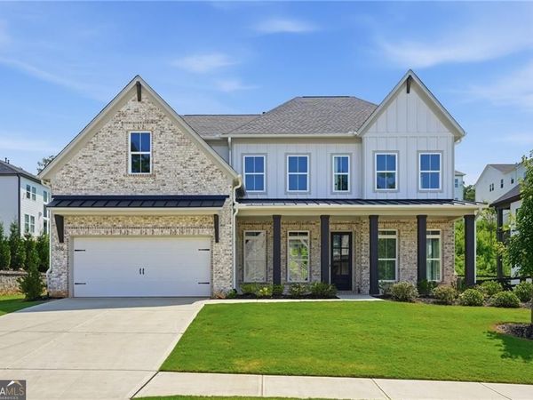 886 Keystone Drive, Woodstock, GA 30188