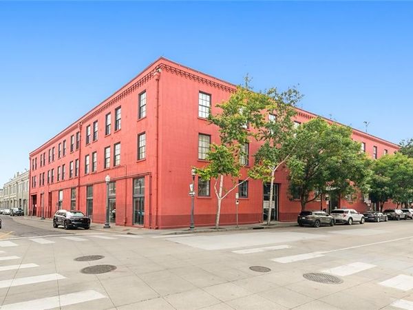 330 JULIA Street , Unit 321, New Orleans, LA 70130