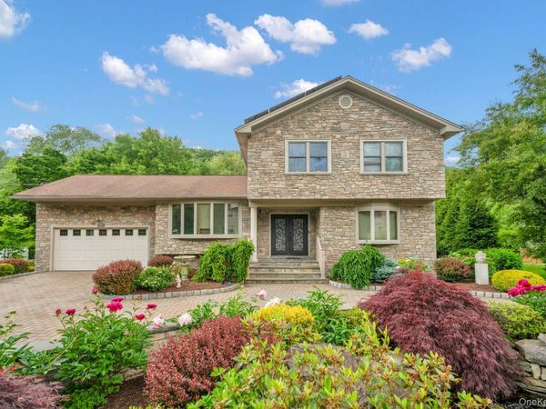 8 Pinehurst Drive , Purchase, NY 10577