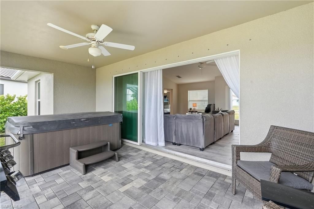 3728 Yucatan Pkwy, Cape Coral, FL 33993 Photo
