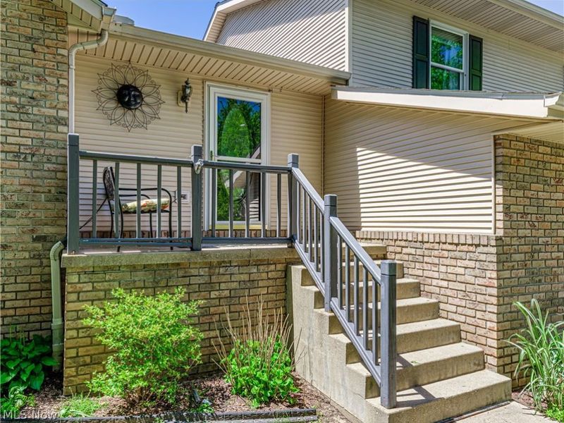 604 Inverness Road , Akron, OH 44313 Photo 3