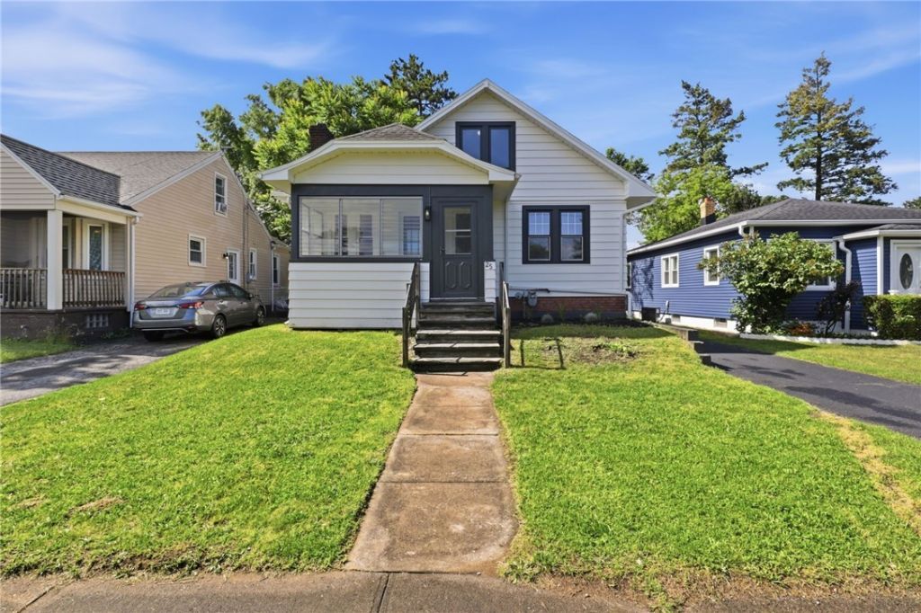 25 Pomona Drive, Rochester, NY 14616 Main Photo