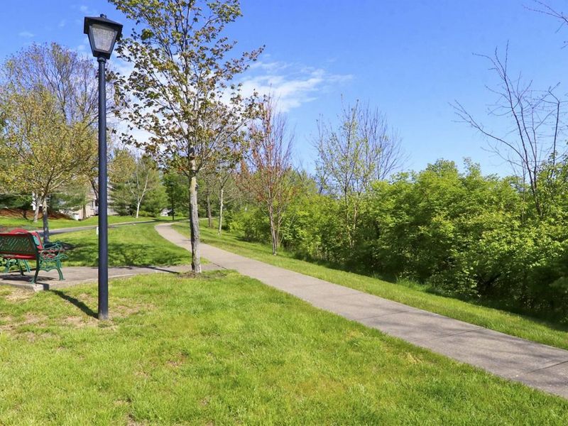2115 Clareglen Drive, Unit 302, Crescent Springs, KY 41017 Photo 40