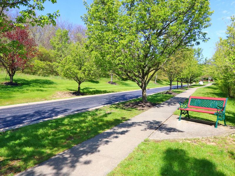 2115 Clareglen Drive, Unit 302, Crescent Springs, KY 41017 Photo 41