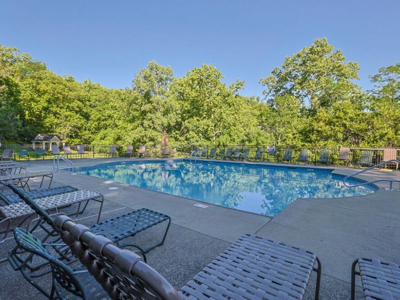 2115 Clareglen Drive, Unit 302, Crescent Springs, KY 41017 Photo 45