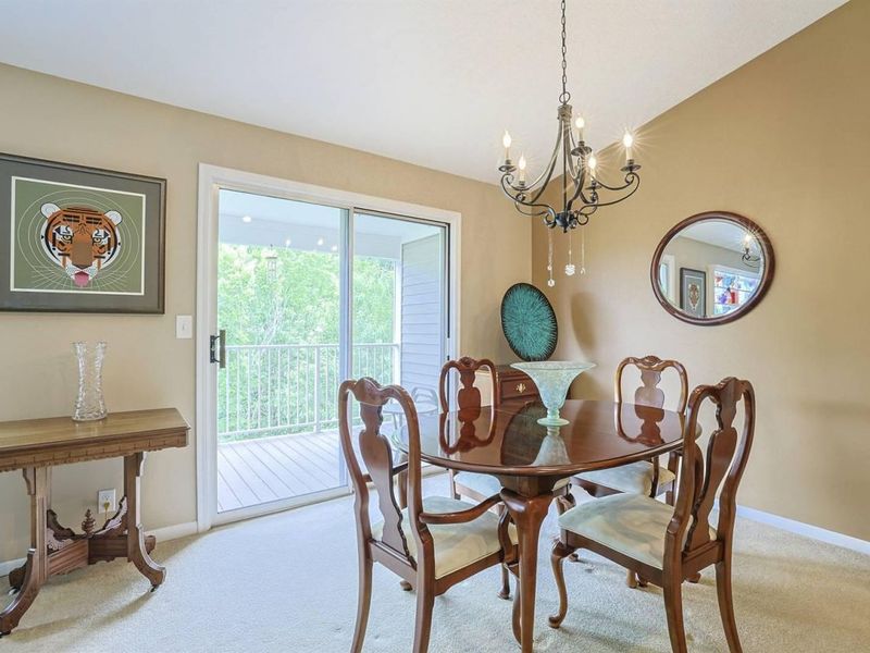 2115 Clareglen Drive, Unit 302, Crescent Springs, KY 41017 Photo 9