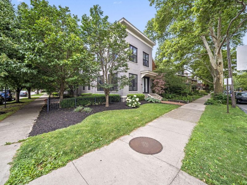 1000 Neil Avenue, Columbus, OH 43201 Photo 2