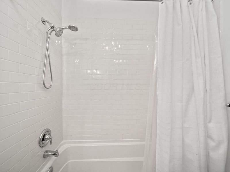 1000 Neil Avenue, Columbus, OH 43201 Photo 37