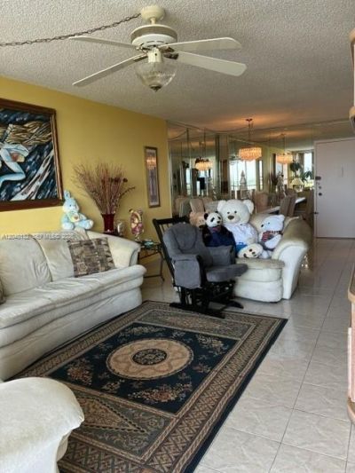 2500 NE 135th St , Unit C611, North Miami, FL 33181 Photo