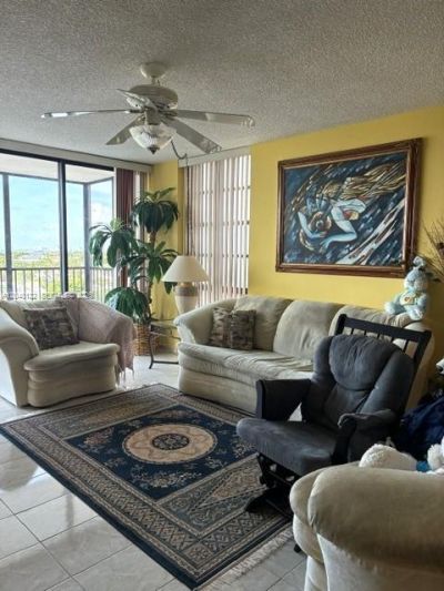 2500 NE 135th St , Unit C611, North Miami, FL 33181 Photo