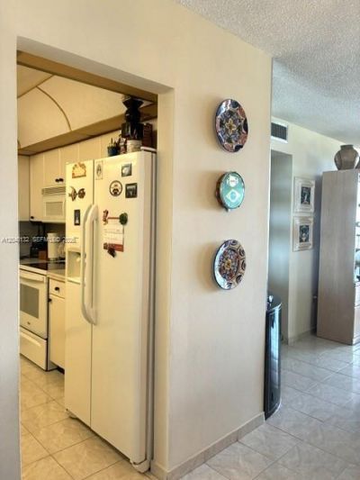 2500 NE 135th St , Unit C611, North Miami, FL 33181 Photo