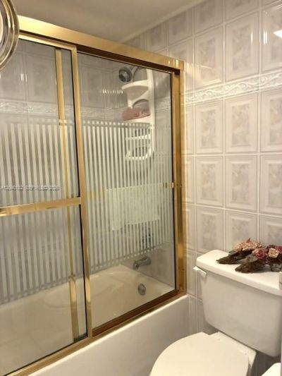 2500 NE 135th St , Unit C611, North Miami, FL 33181 Photo