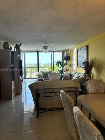 2500 NE 135th St , Unit C611, North Miami, FL 33181 Photo