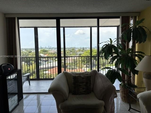 2500 NE 135th St , Unit C611, North Miami, FL 33181 Photo