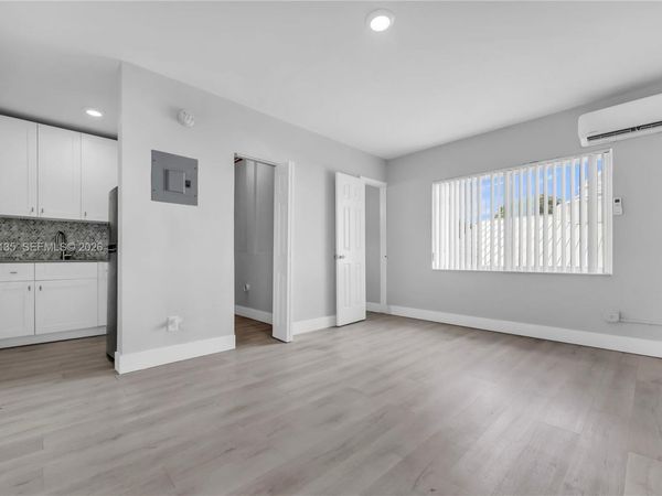 6647 SW 59th Pl , Unit 207, South Miami, FL 33143