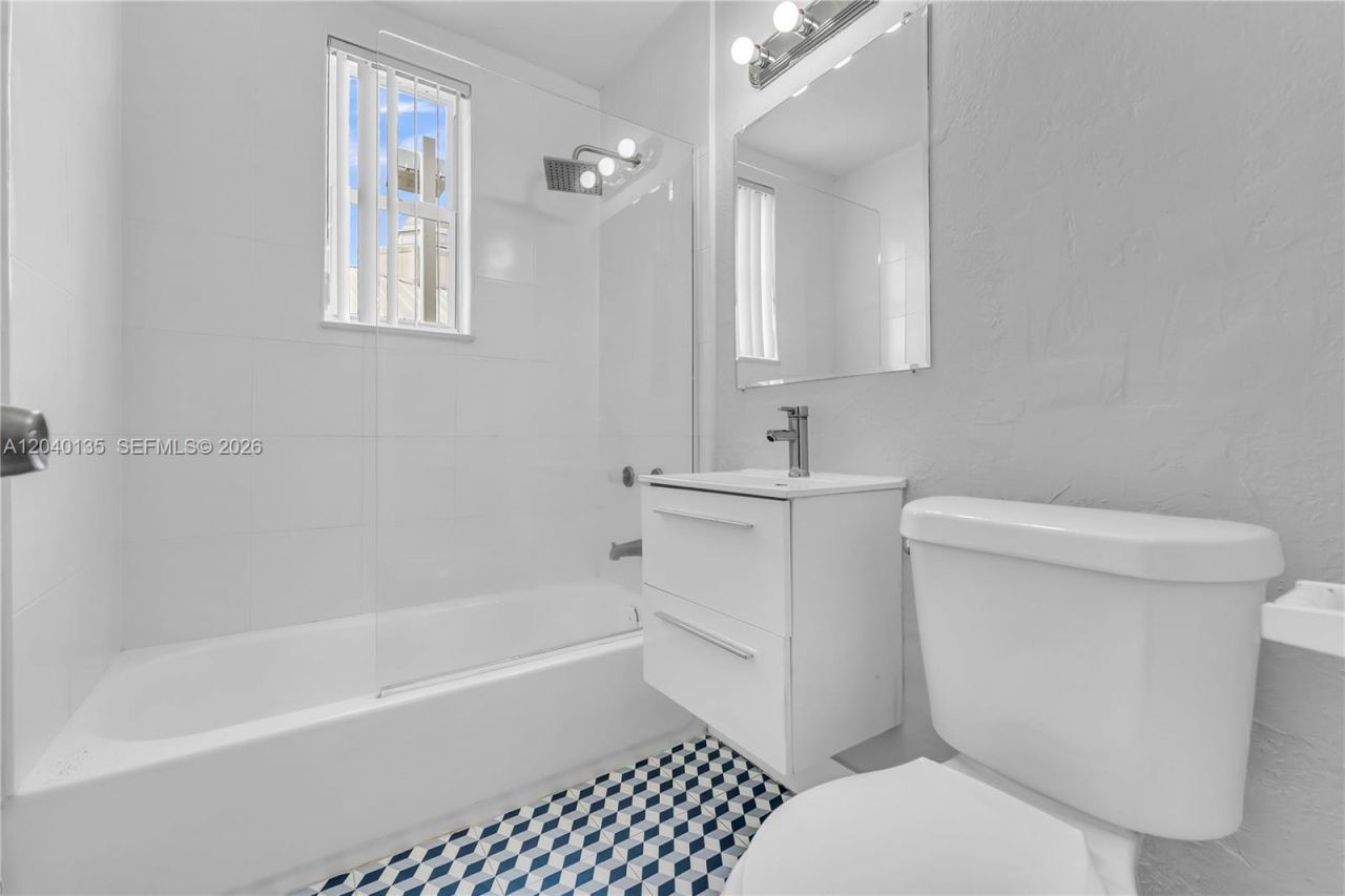 6647 SW 59th Pl , Unit 207, South Miami, FL 33143 Photo