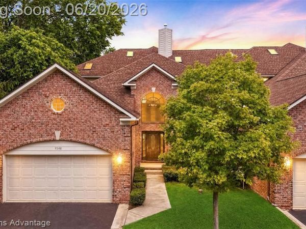 9548 Elizabeth Lake Road, White Lake Twp, MI 48386