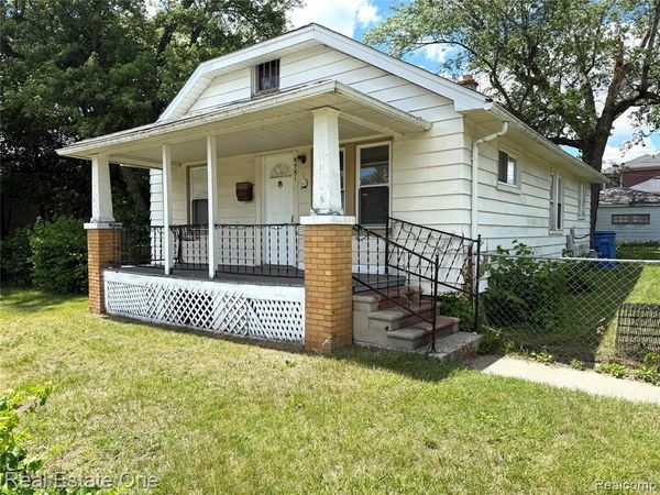 5751 DREXEL Street, Dearborn Heights, MI 48127
