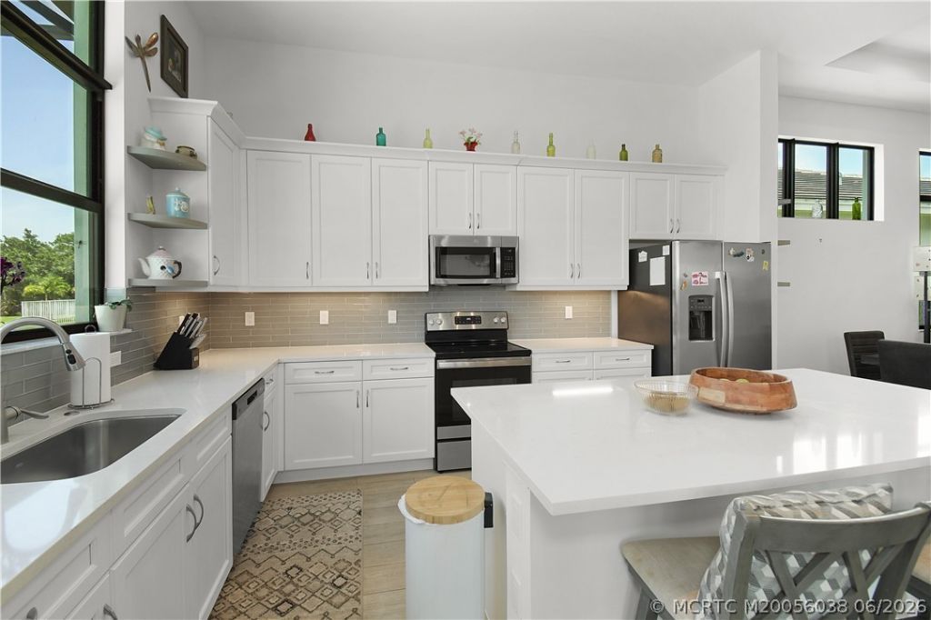 208 SE Via Tirso, Port Saint Lucie, FL 34952 Photo