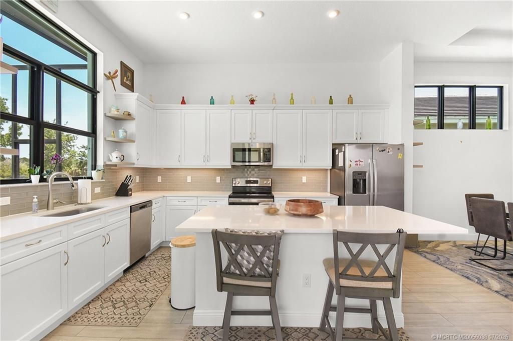 208 SE Via Tirso, Port Saint Lucie, FL 34952 Photo