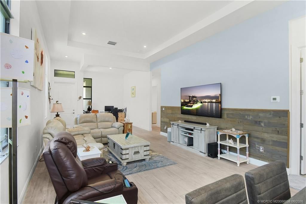 208 SE Via Tirso, Port Saint Lucie, FL 34952 Photo