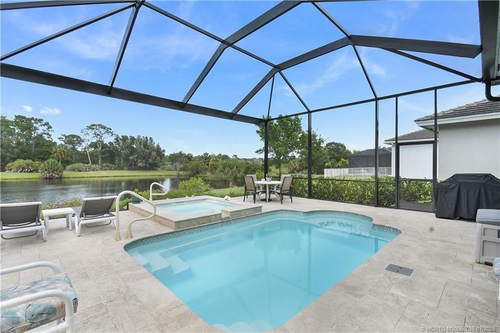 208 SE Via Tirso, Port Saint Lucie, FL 34952 Photo