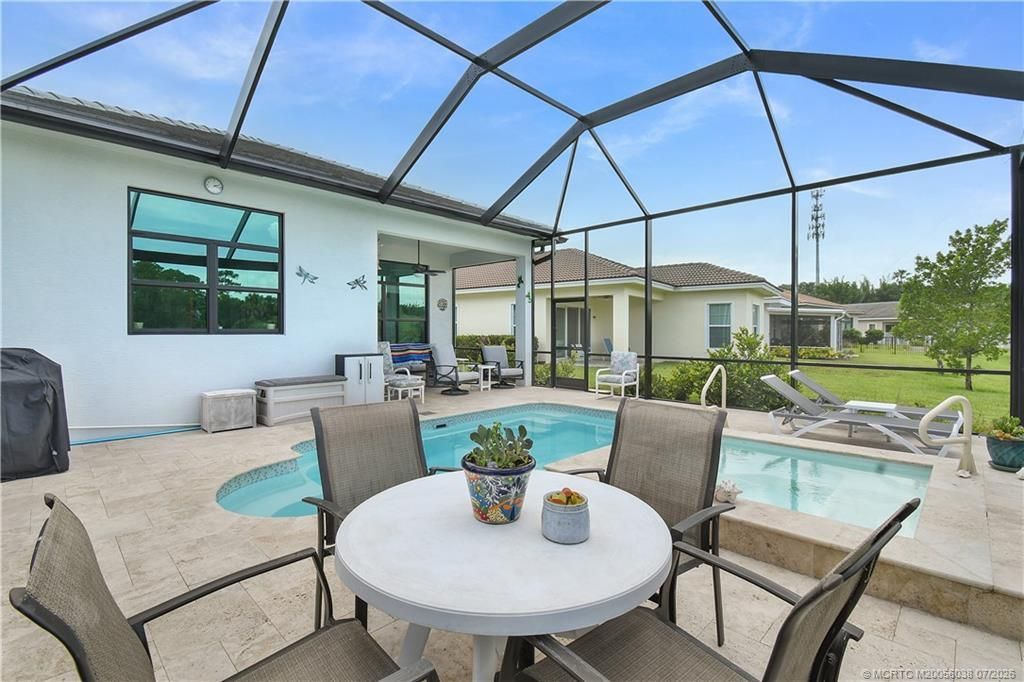 208 SE Via Tirso, Port Saint Lucie, FL 34952 Photo