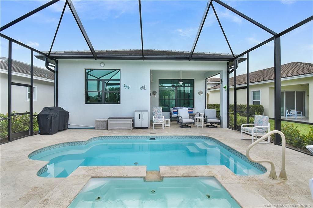 208 SE Via Tirso, Port Saint Lucie, FL 34952 Photo