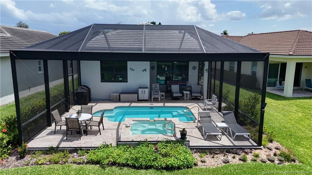 208 SE Via Tirso, Port Saint Lucie, FL 34952 Photo