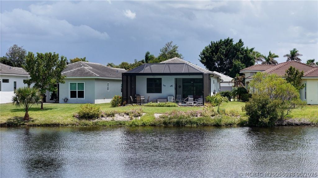 208 SE Via Tirso, Port Saint Lucie, FL 34952 Photo