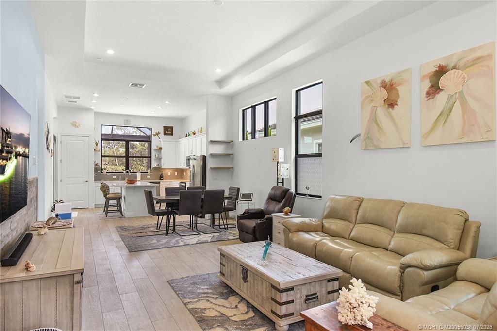 208 SE Via Tirso, Port Saint Lucie, FL 34952 Photo