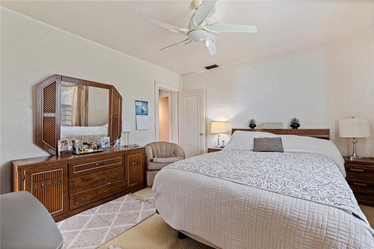 726 17th Avenue S, Saint Petersburg, FL 33701 Photo