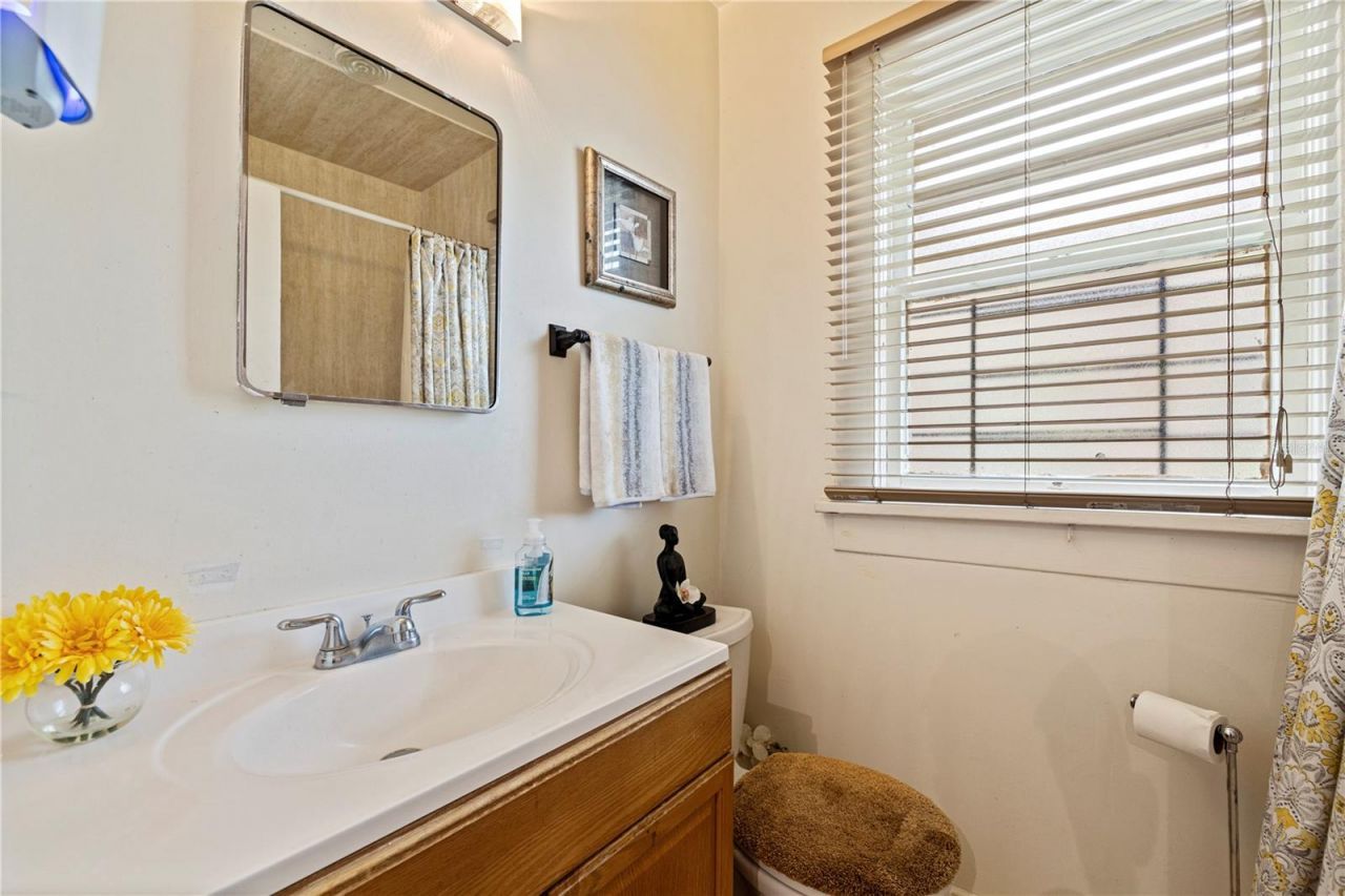 726 17th Avenue S, Saint Petersburg, FL 33701 Photo