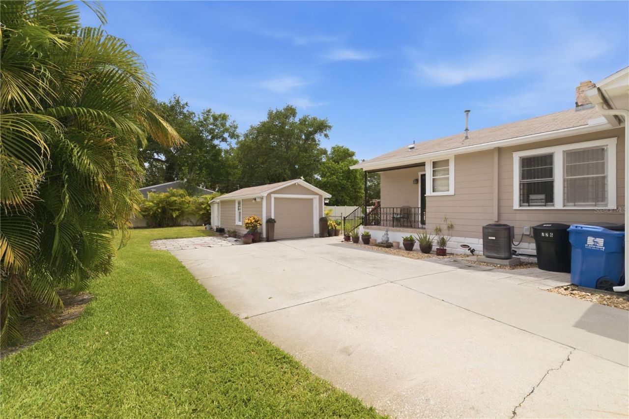 726 17th Avenue S, Saint Petersburg, FL 33701 Photo