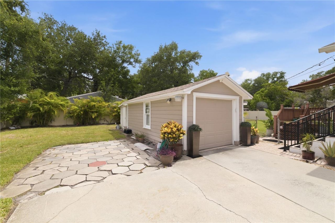 726 17th Avenue S, Saint Petersburg, FL 33701 Photo