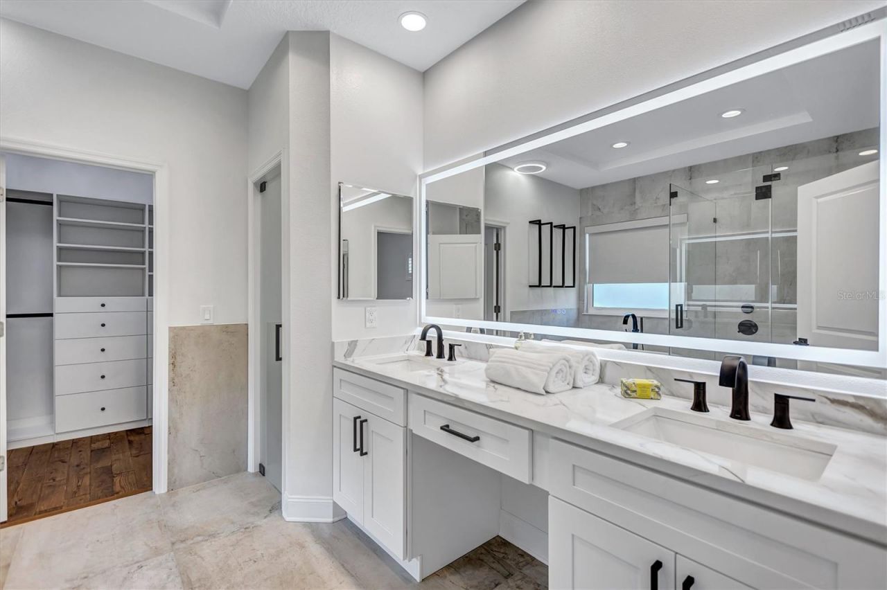 11908 Meridian Point Drive, Tampa, FL 33626 Photo