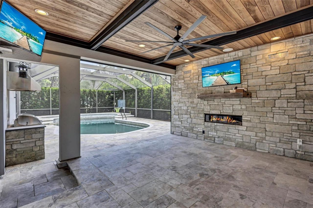 11908 Meridian Point Drive, Tampa, FL 33626 Photo