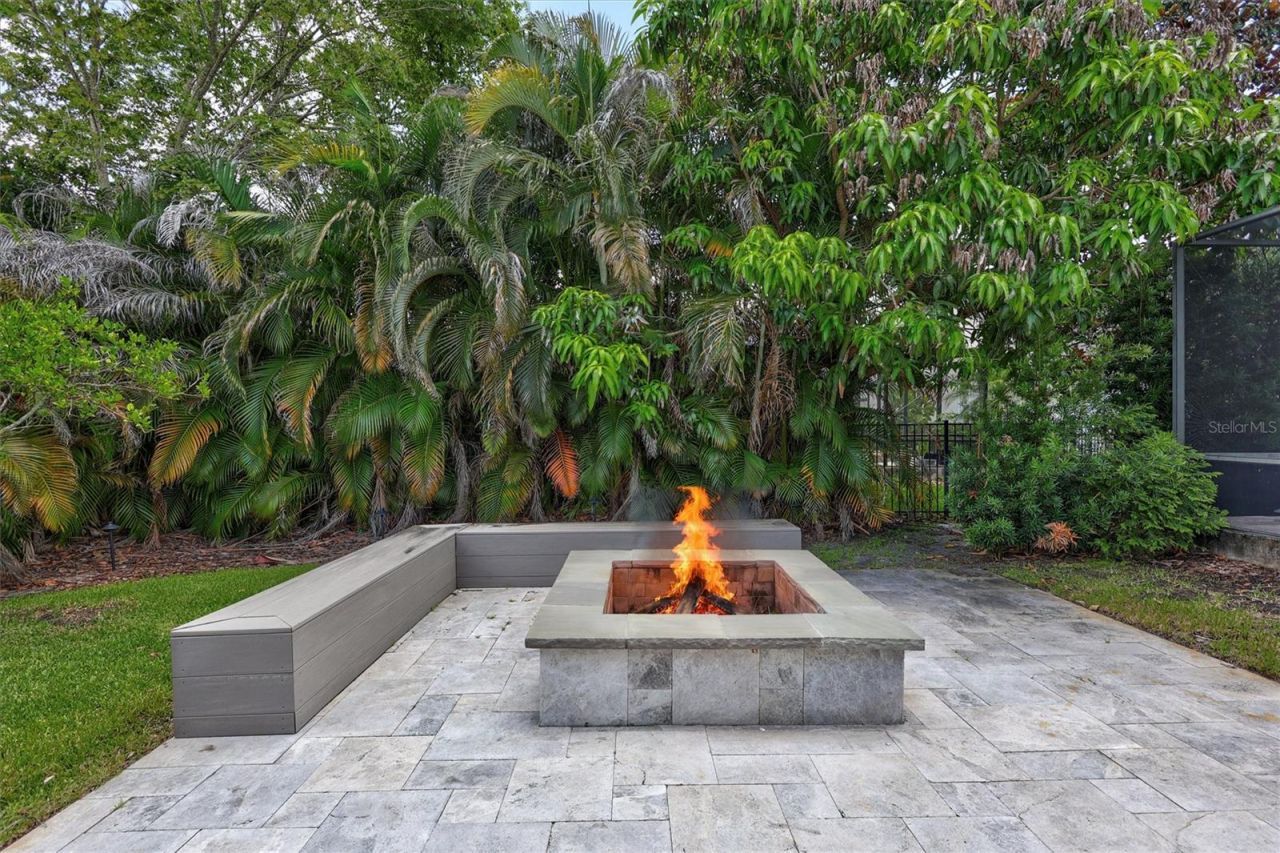 11908 Meridian Point Drive, Tampa, FL 33626 Photo