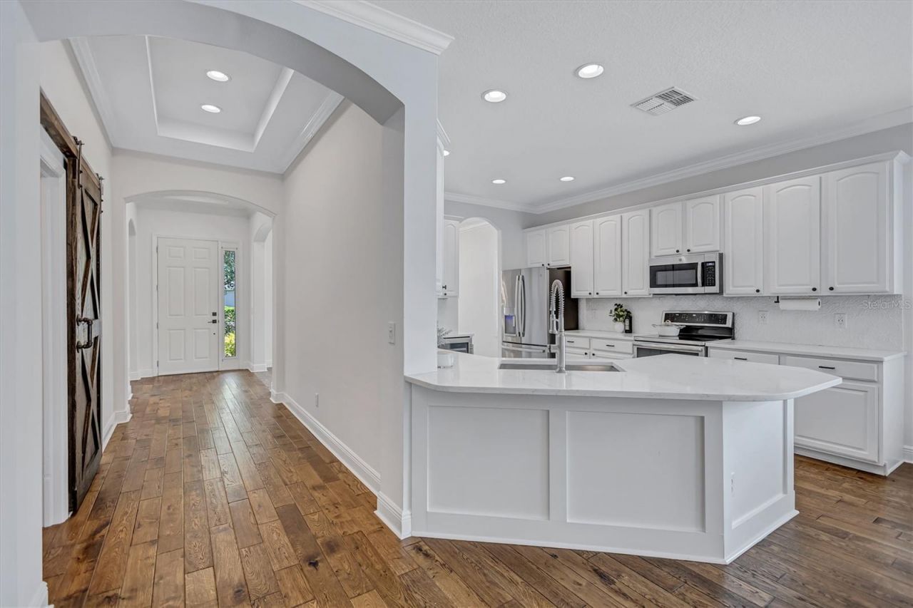 11908 Meridian Point Drive, Tampa, FL 33626 Photo