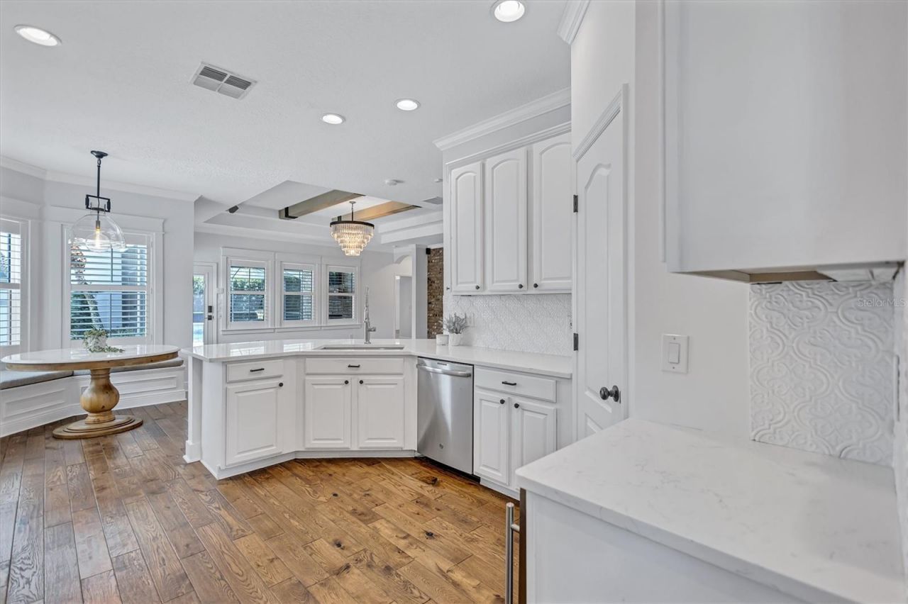 11908 Meridian Point Drive, Tampa, FL 33626 Photo