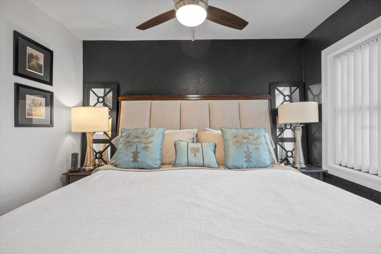 1120 N Shore Drive Ne, Unit 802, Saint Petersburg, FL 33701 Photo