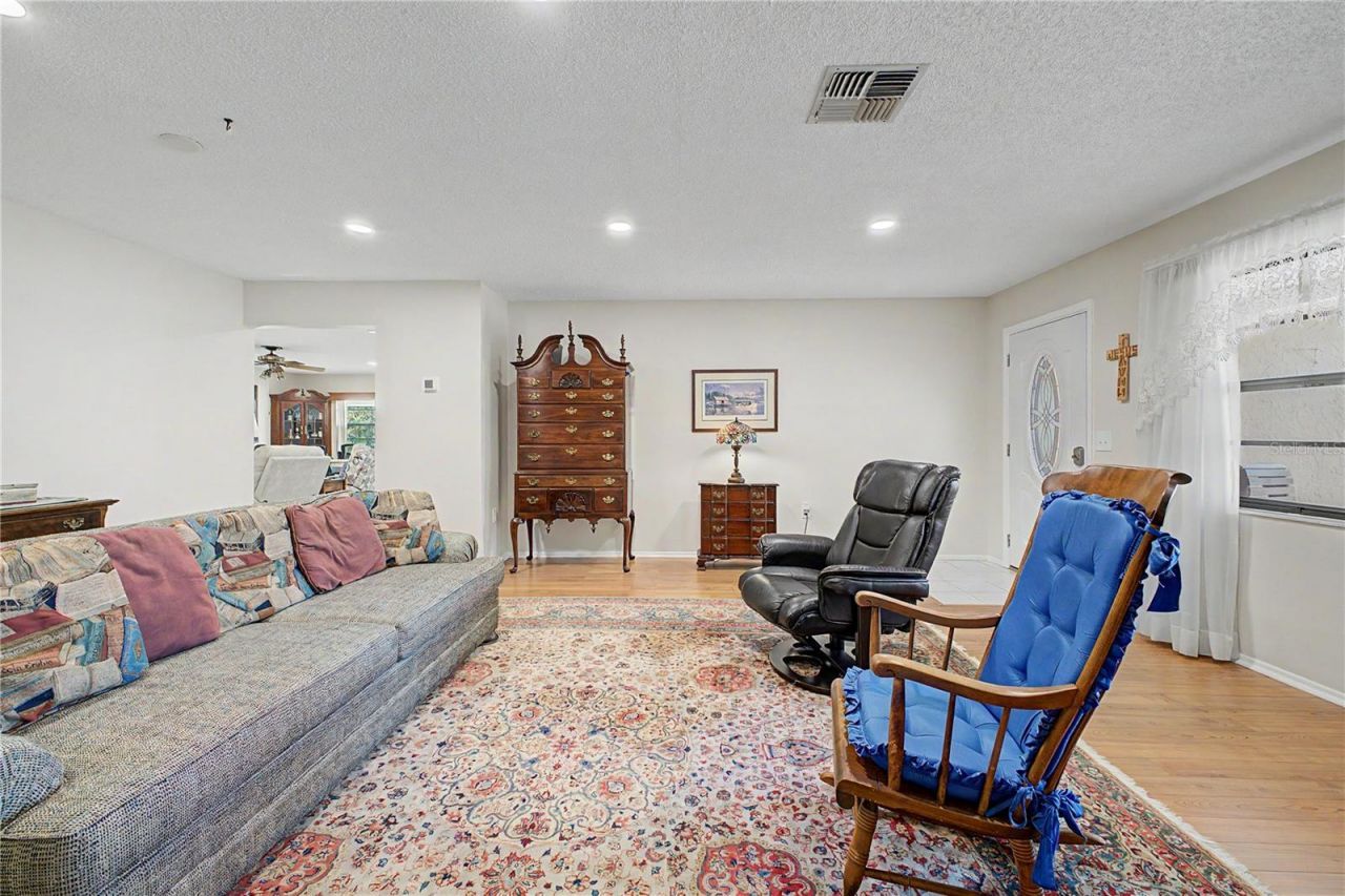 8270 Sycamore Drive, New Port Richey, FL 34654 Photo