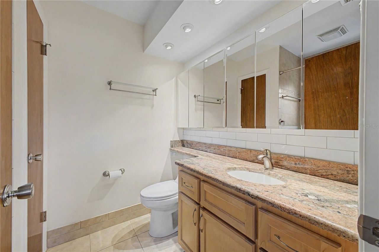 8270 Sycamore Drive, New Port Richey, FL 34654 Photo