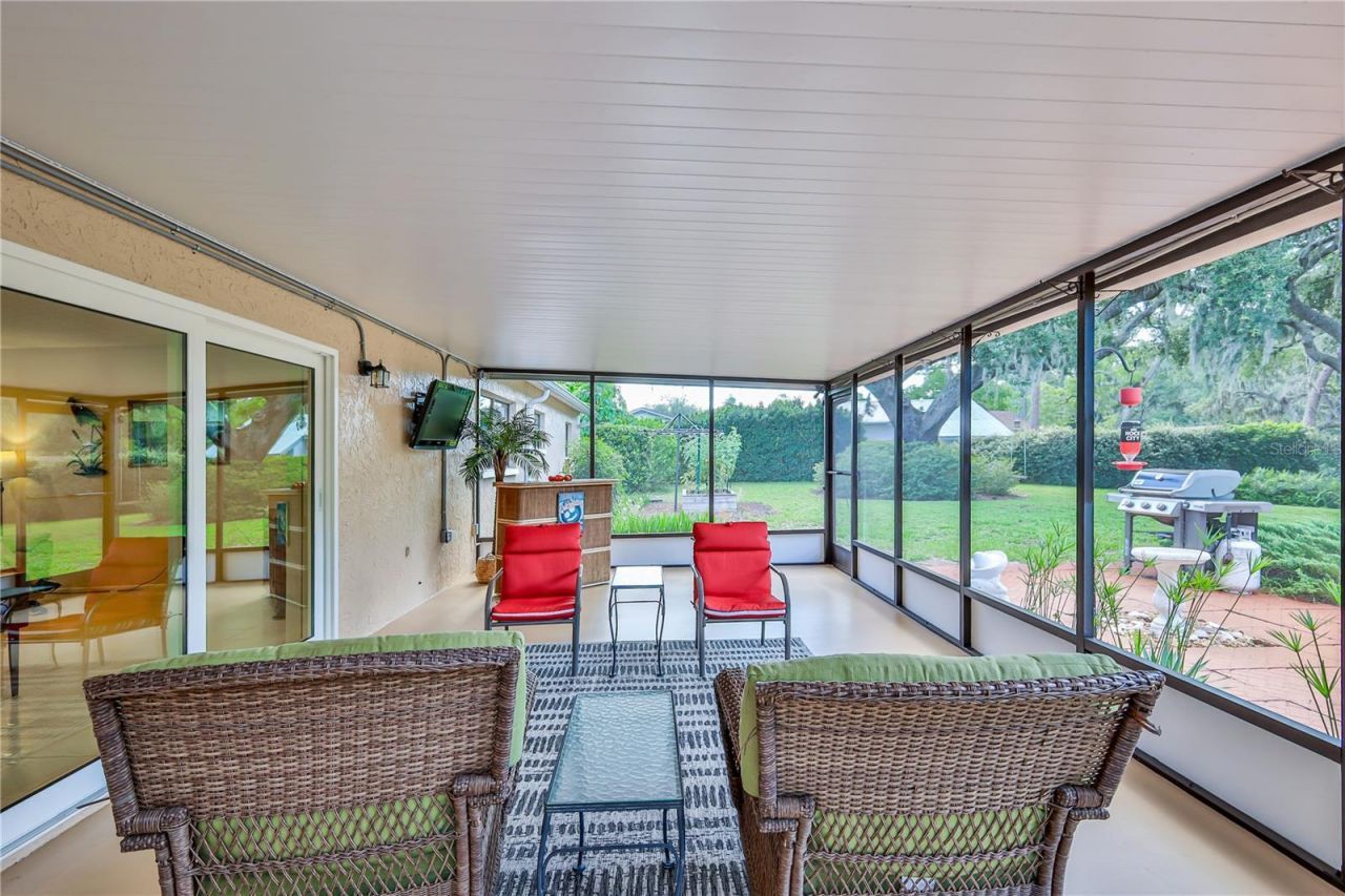 8270 Sycamore Drive, New Port Richey, FL 34654 Photo